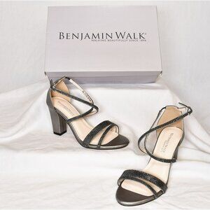 Touch Ups Daphne Heeled Sandal Pewter Women's Size 5.5M  NEW